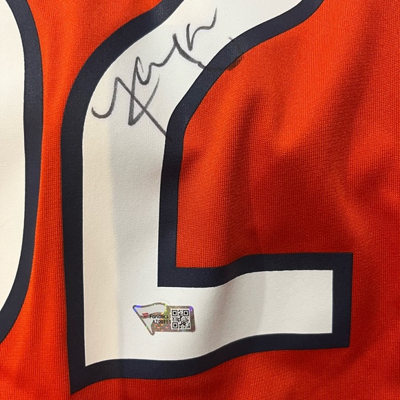 SIGNED Mack Bears Jersey - Picture 3 of 3